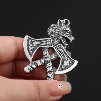 Vintage Vikings-Halskette mit Doppelaxt-Anhänger, 316L Edelstahl, verblasst nicht, klassische Wolfskopf-Halsketten, nordischer Schmuck